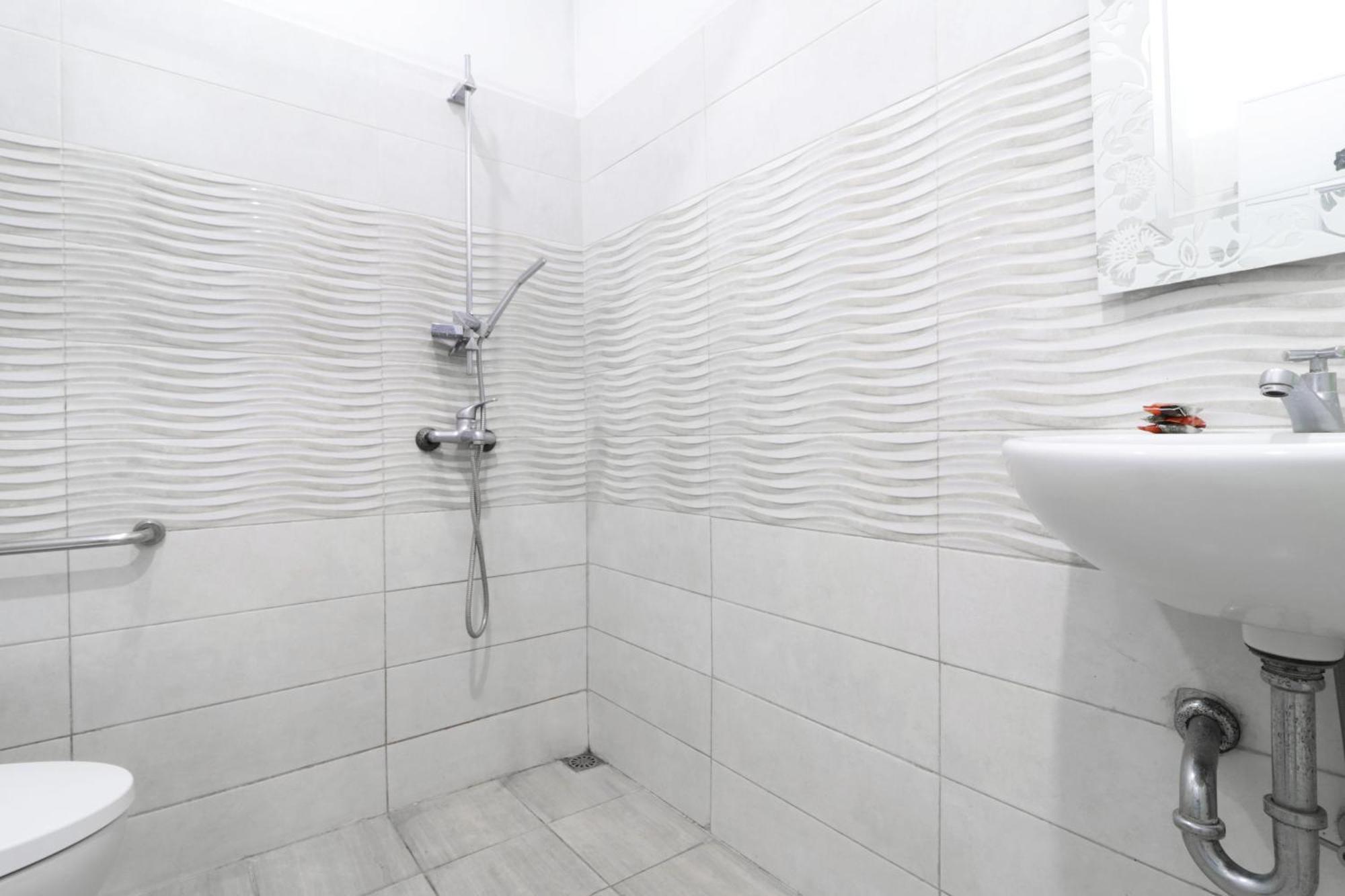 Hotel Alamanda Jakarta Ngoại thất bức ảnh